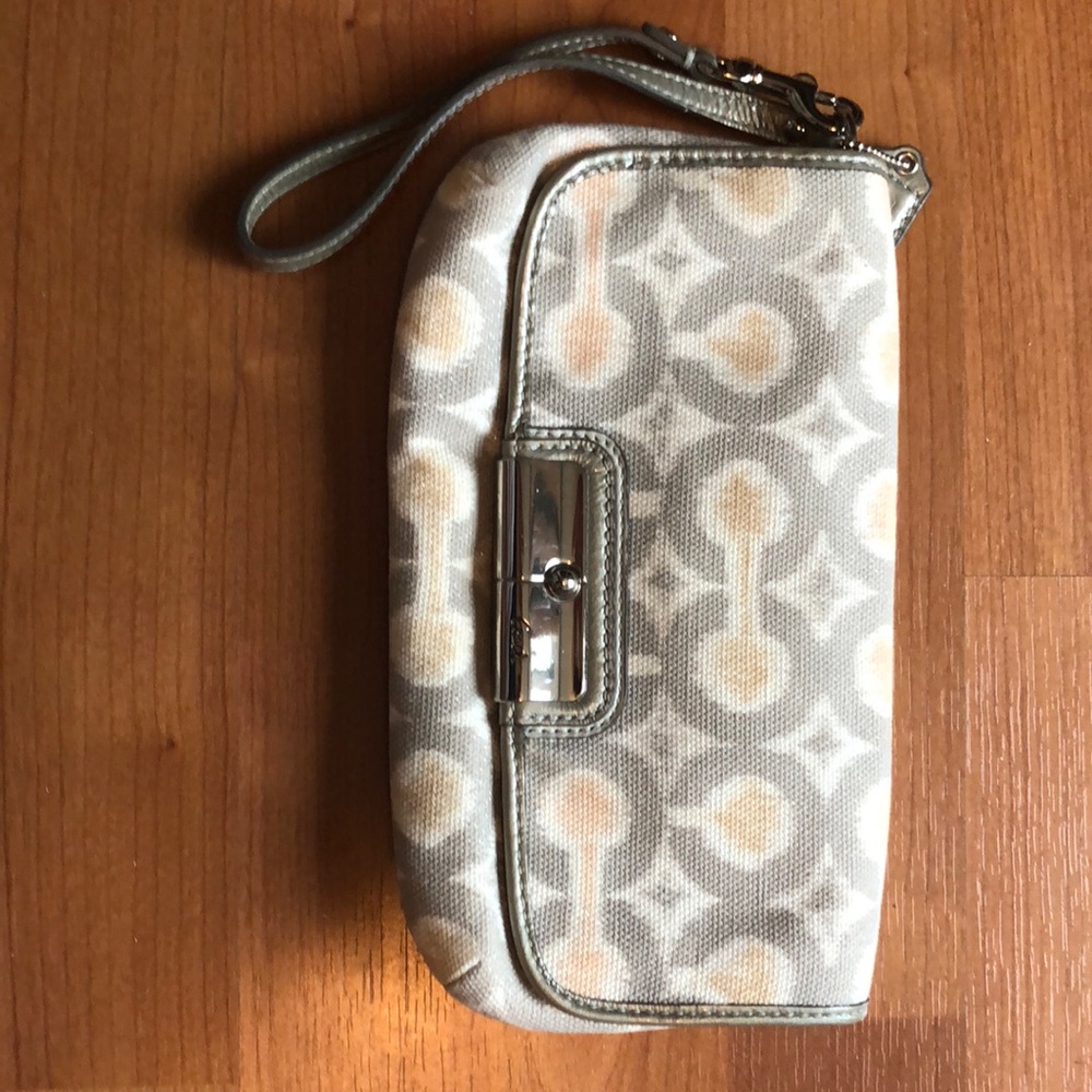 Coach grey and beige clutch